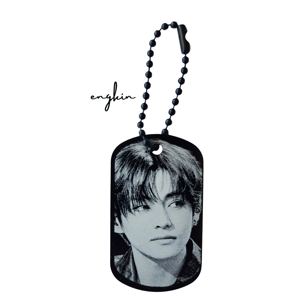 V - Photo Tag