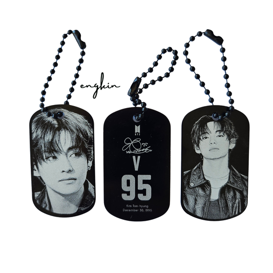 V - Photo Tag